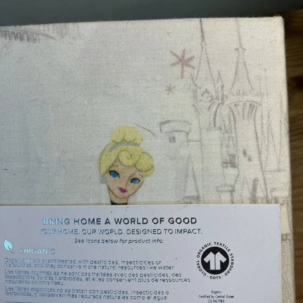 Pottery Barn Kids Disney Princess Castles Organic Crib Fitted Sheet NEW
